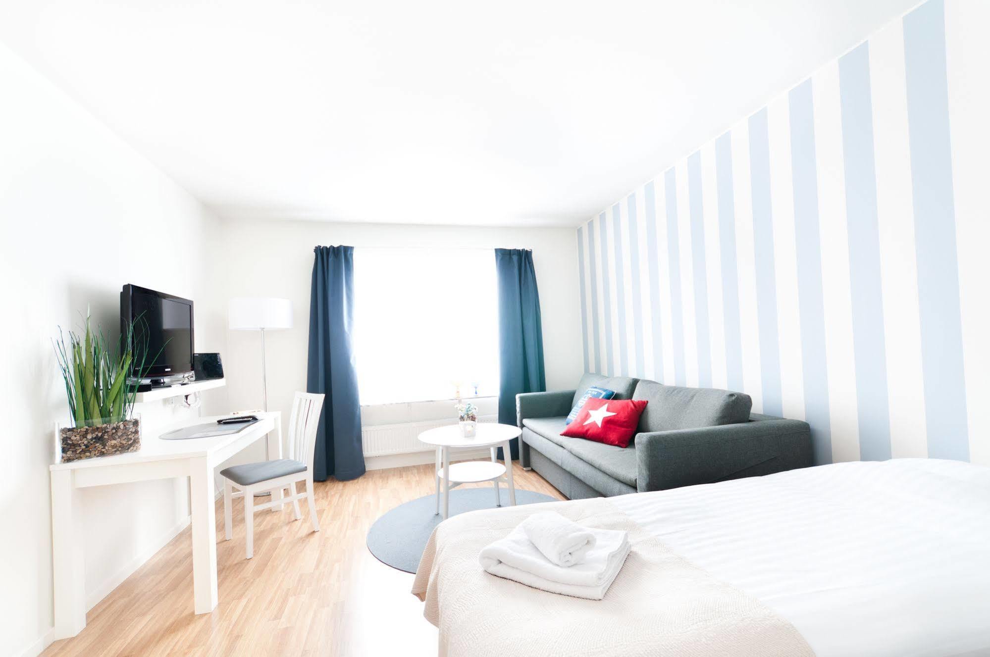 הודינגה Attendo Park Hotell מראה חיצוני תמונה